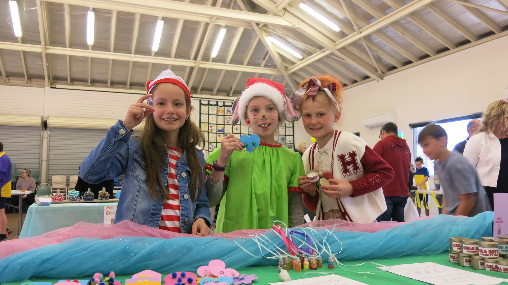 Student market raises money for charities