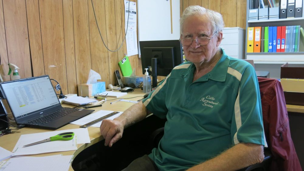 Punting on the show post image