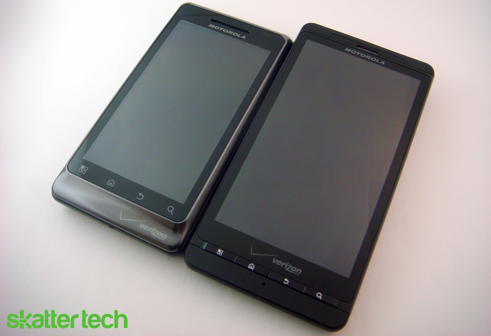 Motorola Droid 2 vs. Motorola Droid X (Front)