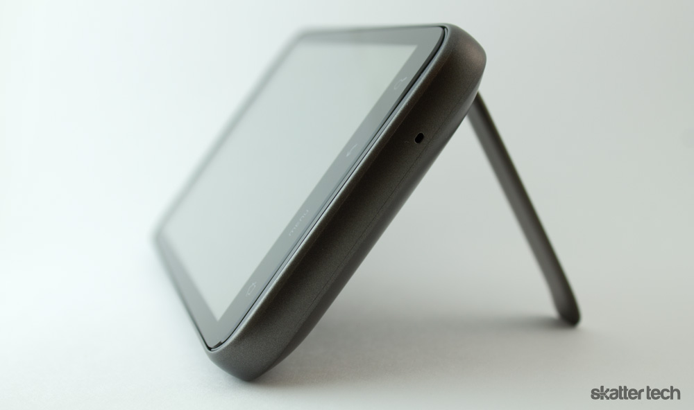 HTC Thunderbolt - Stand