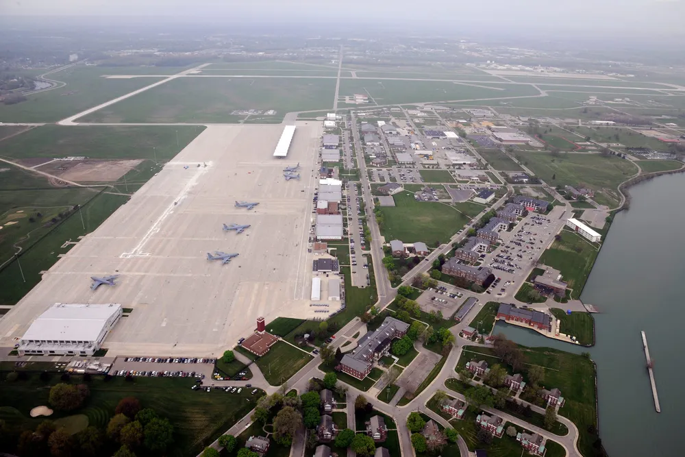 New jet fighters coming, Detroit's shrinking apartments, a historic rehab (and more)