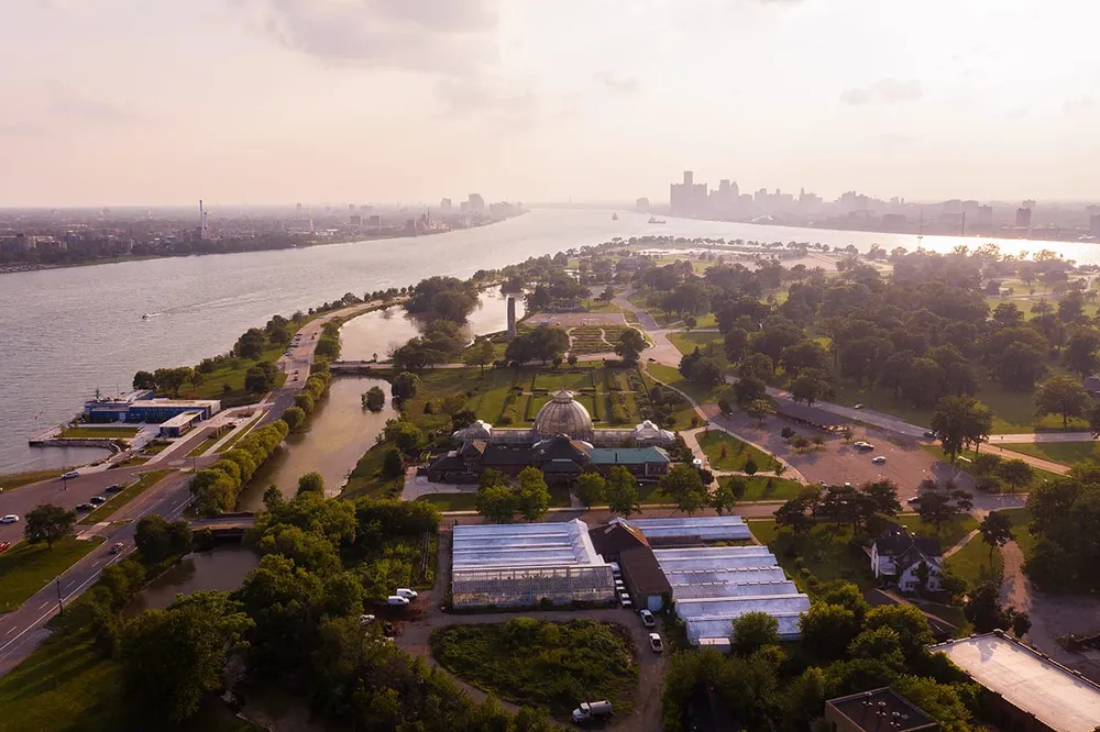 Where To Eat And Drink On A Friday, Belle Isle Upgrade, Detroit Has A Surplus