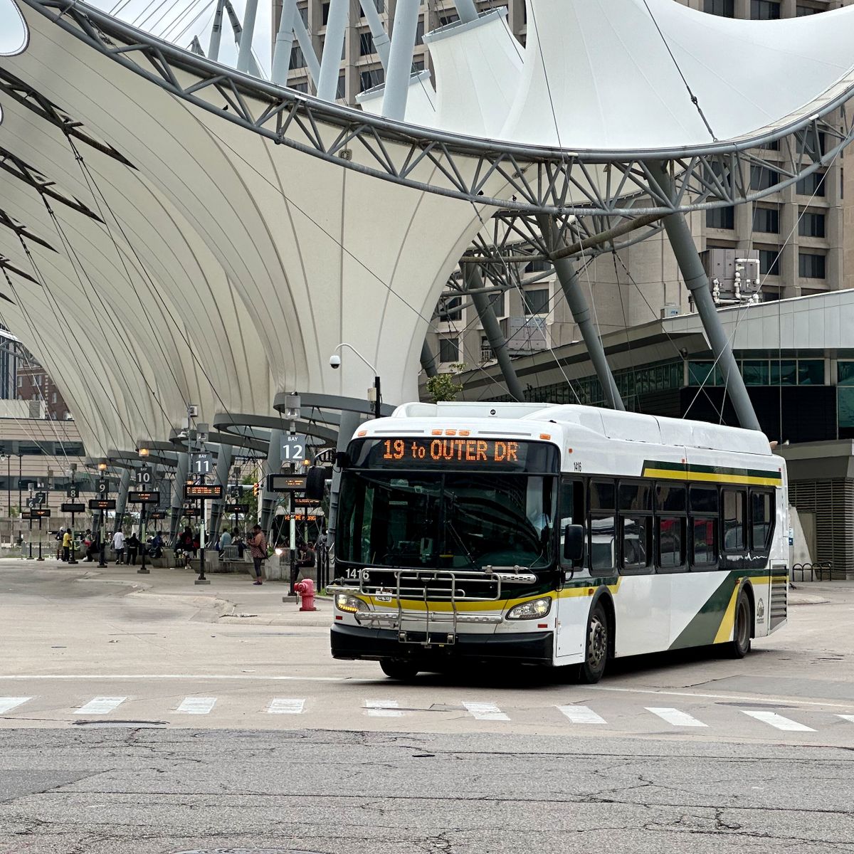 Featured image for the Detroit's transit keeps getting worse // Do you care about local elections? // MBrew returning(ish) podcast.