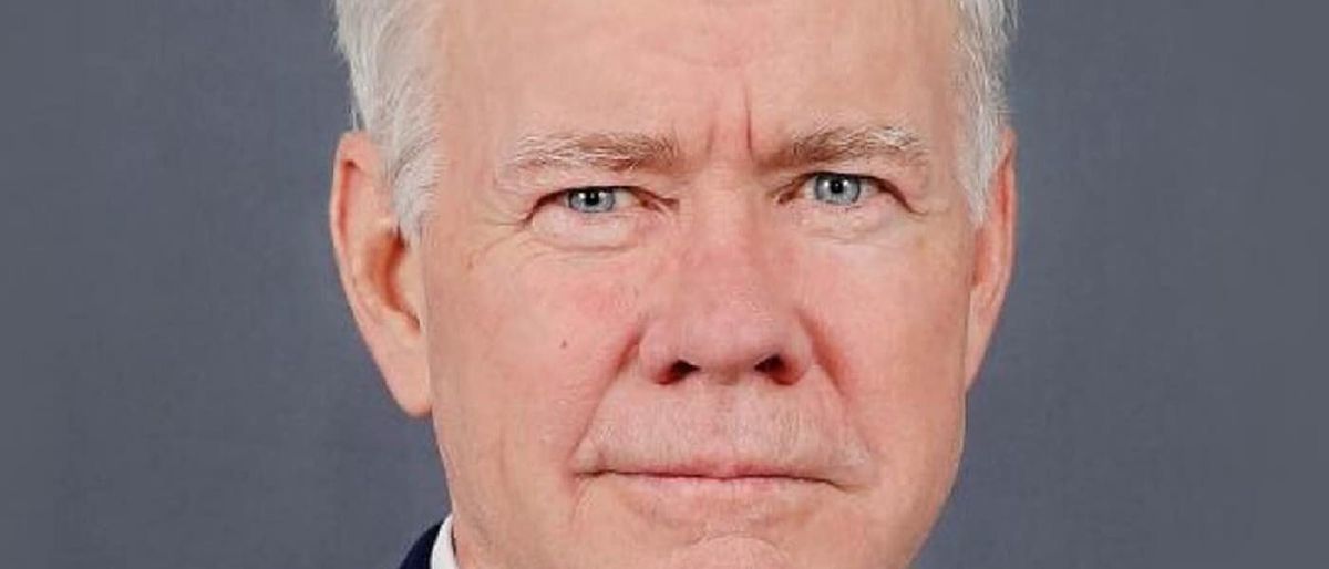 Featured image for the UAW Strike update, EVs and more (ft. John McElroy) podcast.