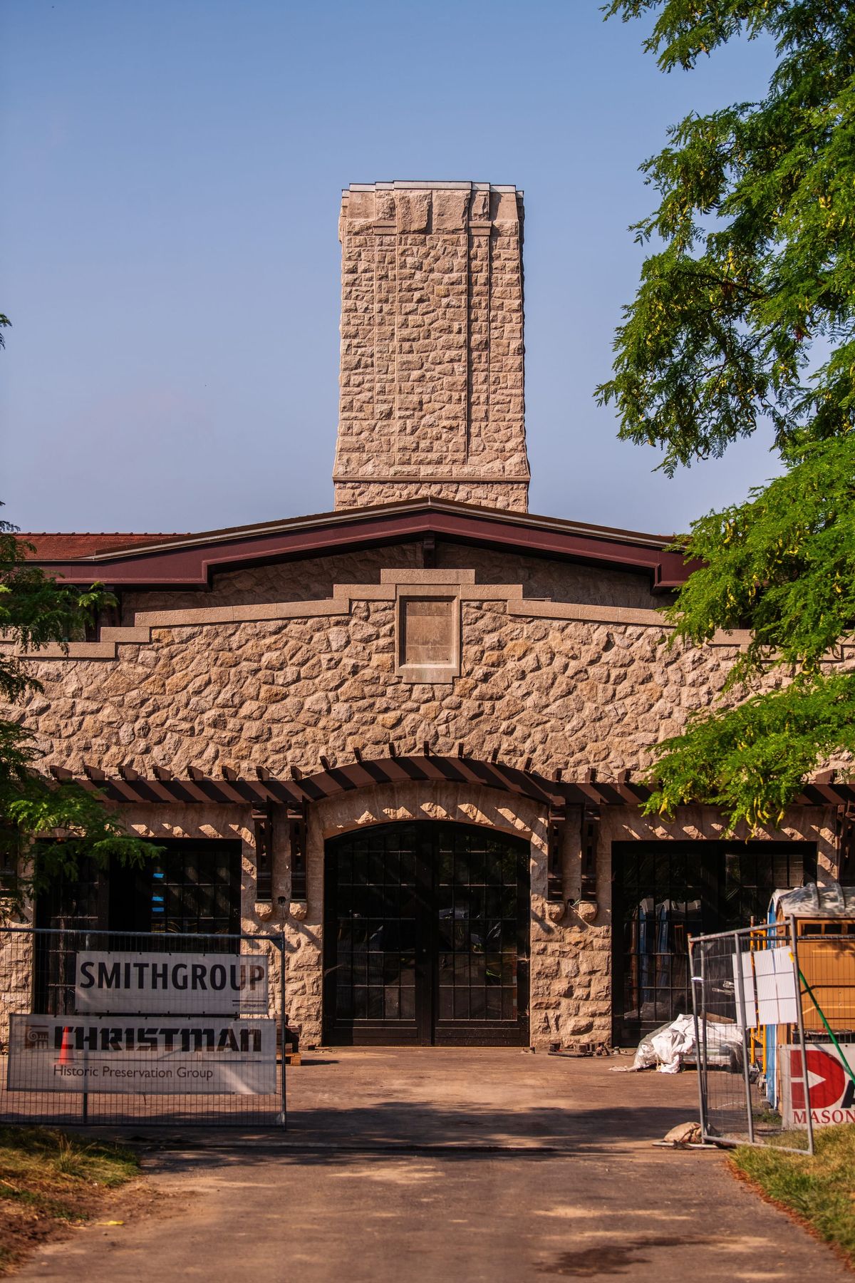 Featured image for the Fair Lane Previews Garage Renovation, Unc's Pizza Opens, New Life for Old GM HQ? podcast.