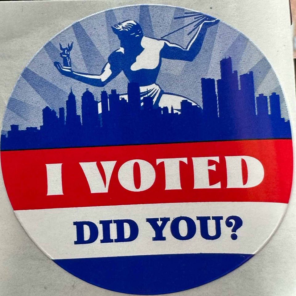 Featured image for the PODCAST: Will Detroit turn out for Kamala Harris? // The Race Hill Harper could have won podcast.