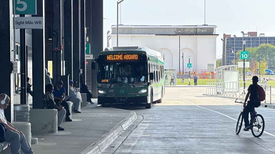 Featured image for the Recent Favorite Food Spots; Bus Love (and more) podcast.