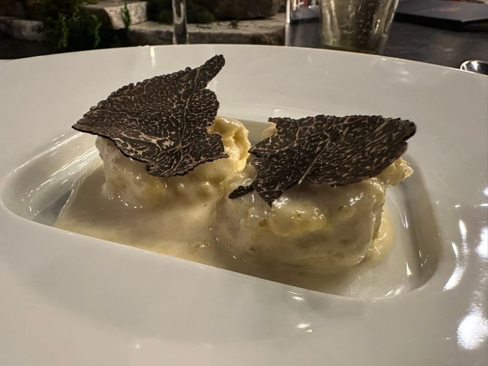 Featured image for the Great Lakes Cuisine & Guns and Butter's Detroit Comeback w/ Chef Craig Lieckfelt podcast.