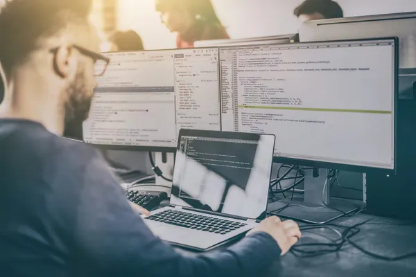 12+ Best Computer Science Scholarships (And How to Win Them)