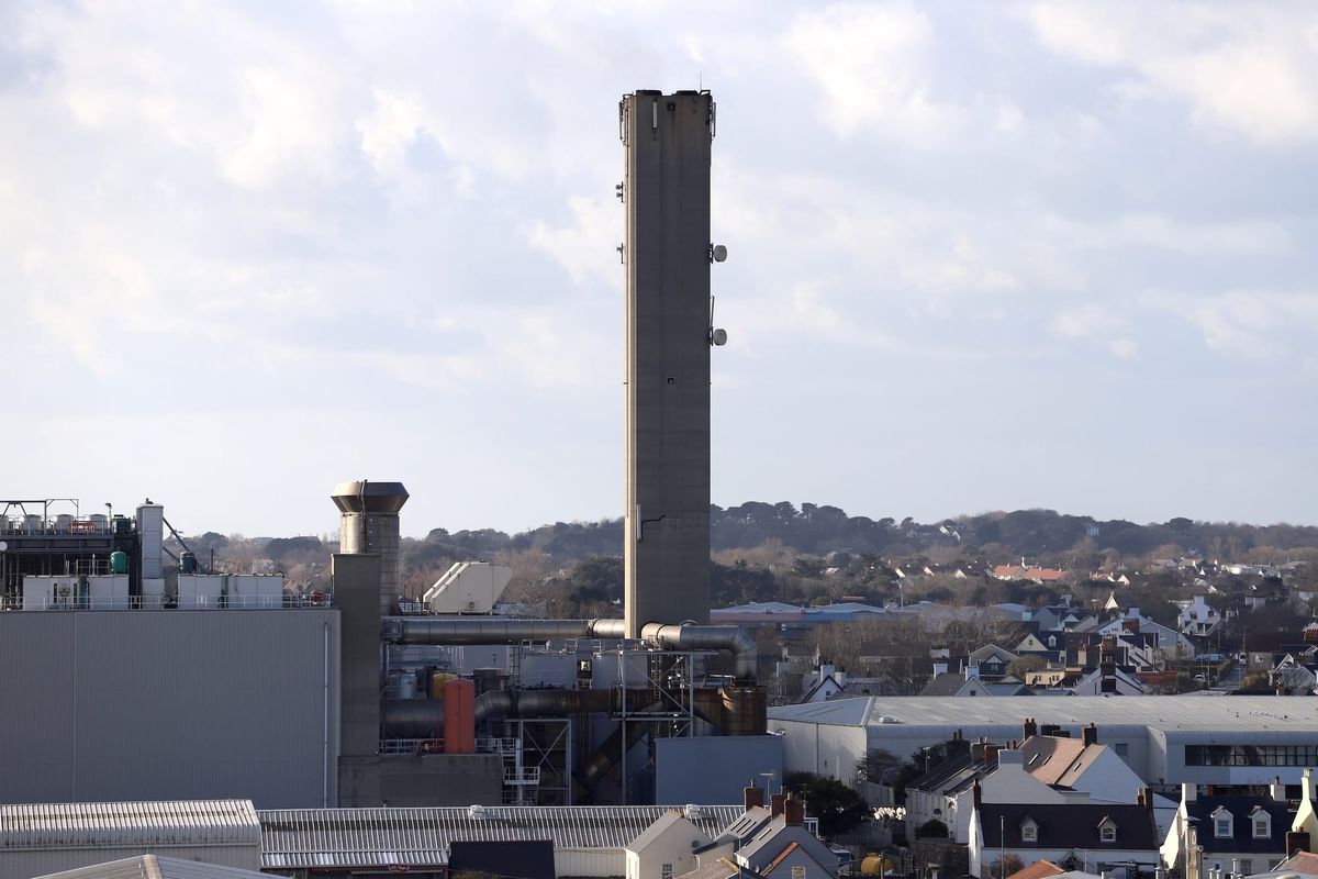 Guernsey Electricity customers ask for more transparency on costs and an end to “unfair” billing