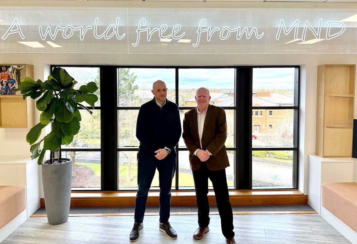 Guernsey charity donates £30,000 to Oxford University motor neurone disease research