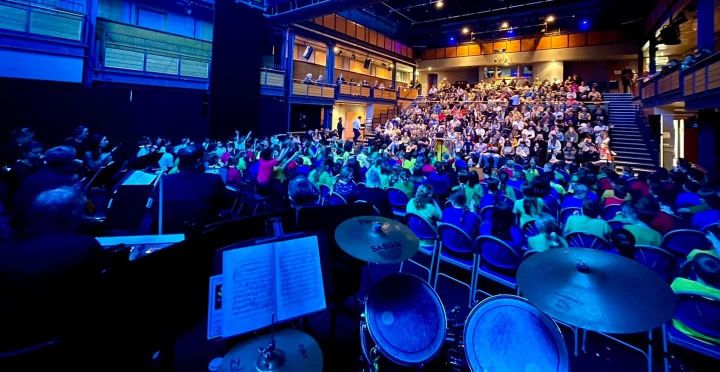 Primary schools benefit from performance fund