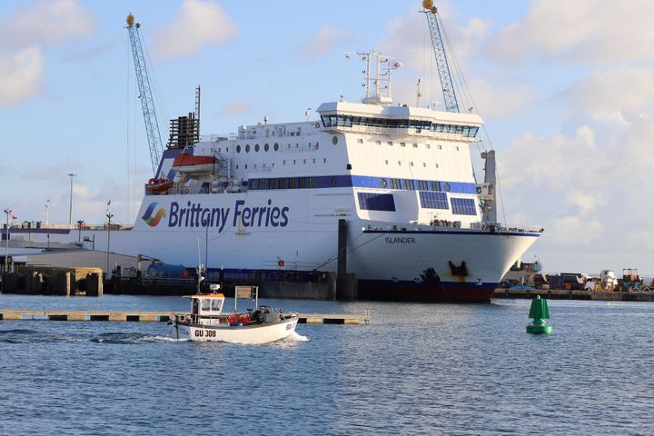 French day-tripper ID card scheme extended for 2026