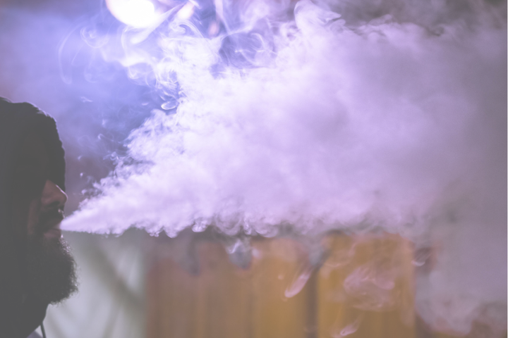 Ban on import and sale of disposable vapes starts at end of January