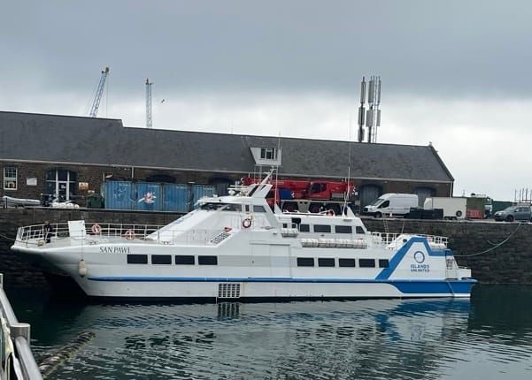 Guernsey committee approves £75,000 grant to support inter-island ferry services