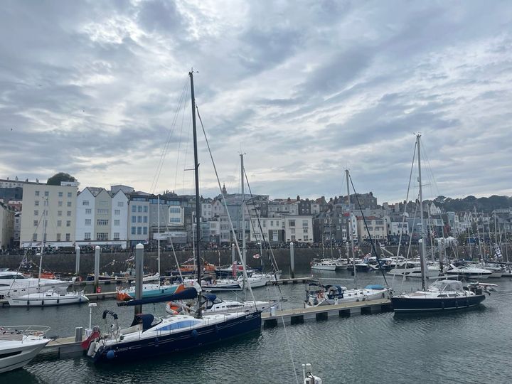 Guernsey retail sector urges government to prioritise economic growth in tax reform debate