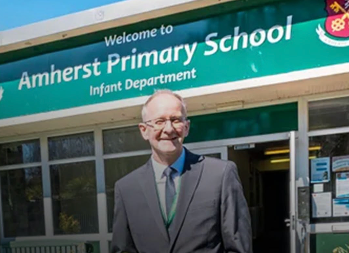 Amherst Primary School headteacher Gary Hind to retire after 35-year career