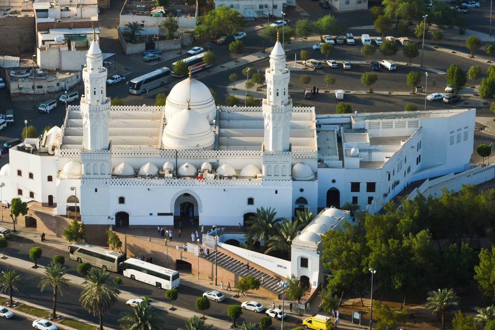 Masjid Qiblatain, Madinah