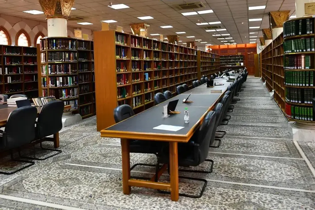 Library in Masjid al-Nabawi, Madinah