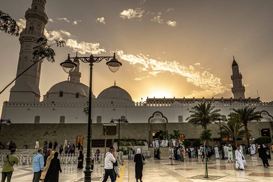 Masjid al-Qiblatayn, Madinah