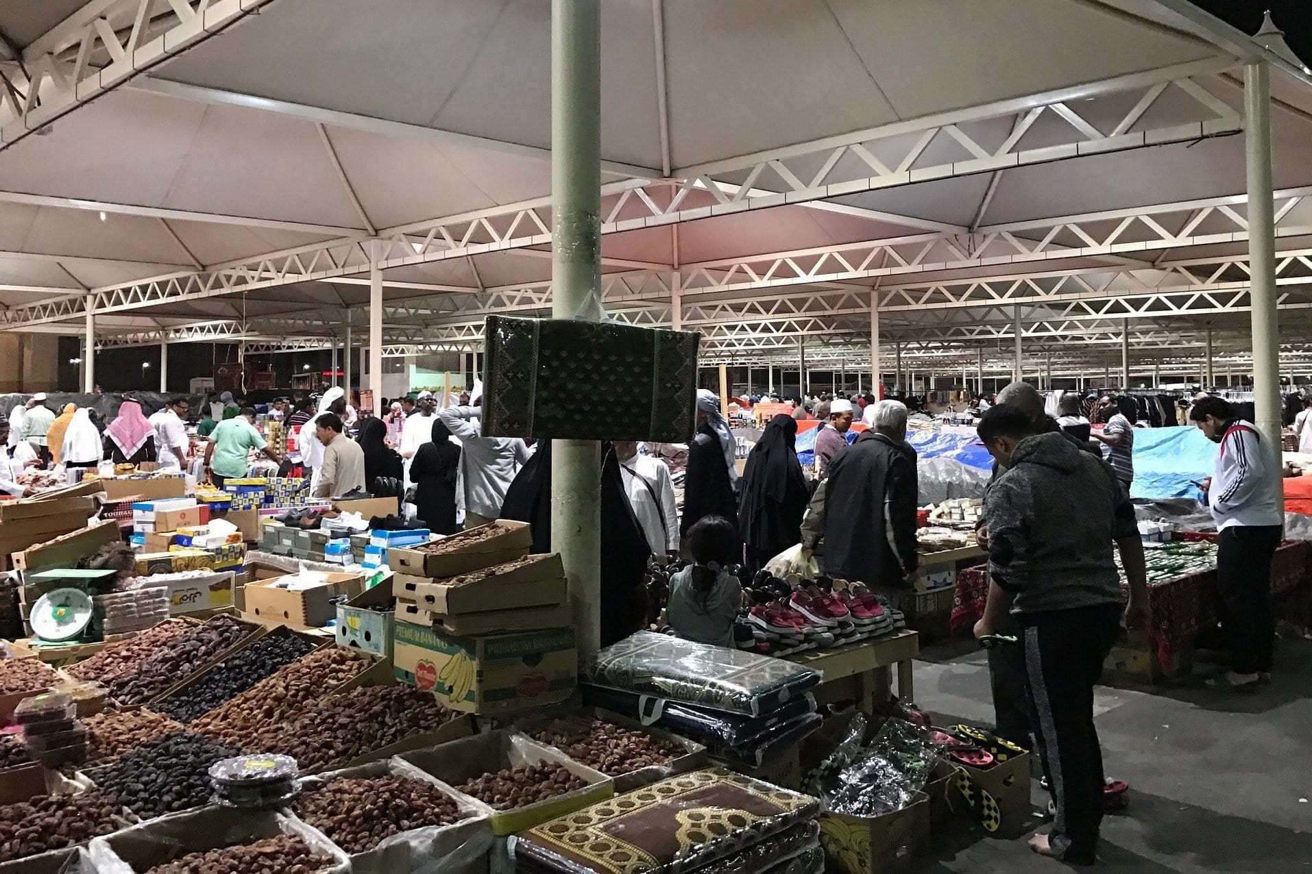 Marketplace Near Masjid Nabawi, Madinah