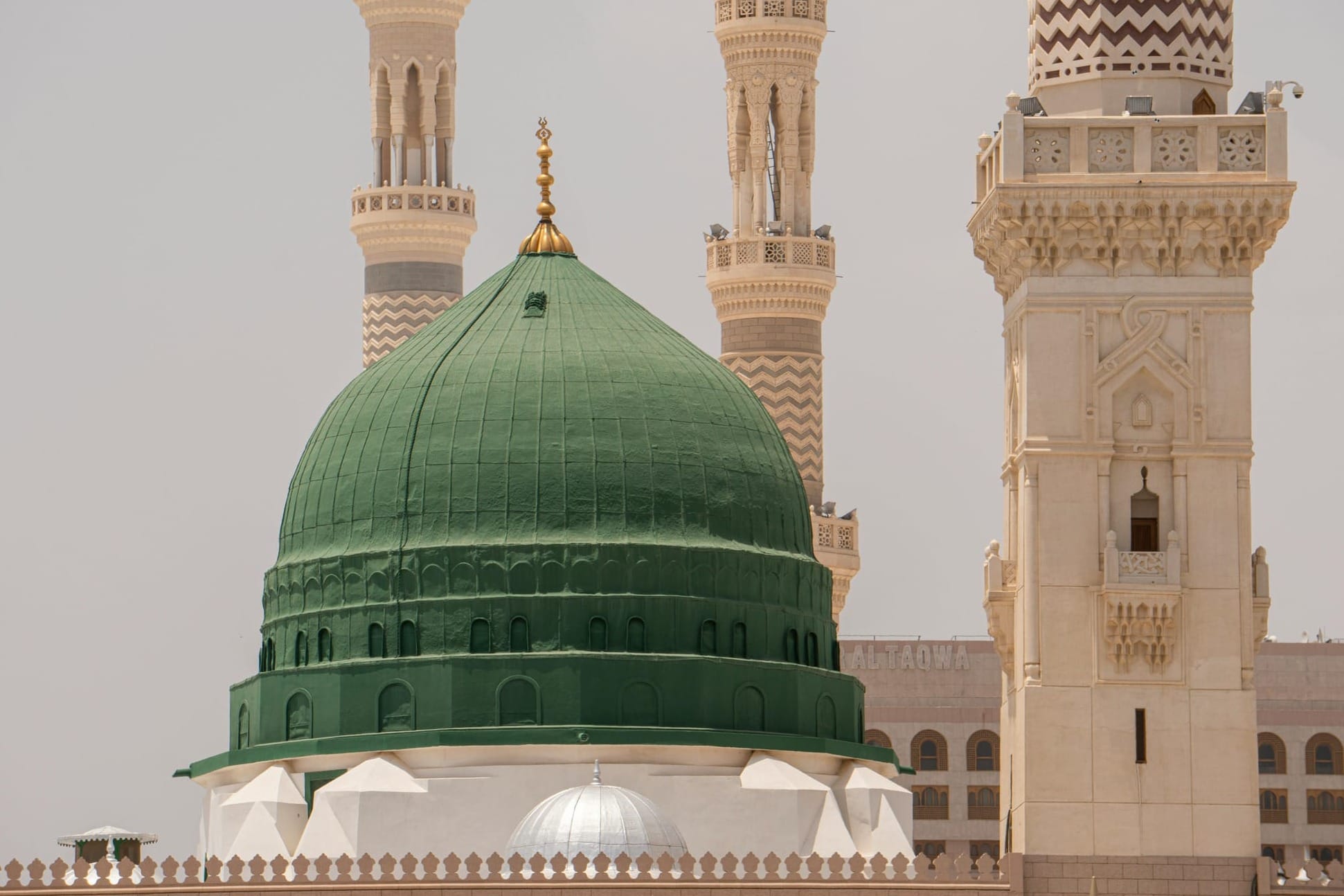 Green Dome at Masjid un-Nabawi, Madinah