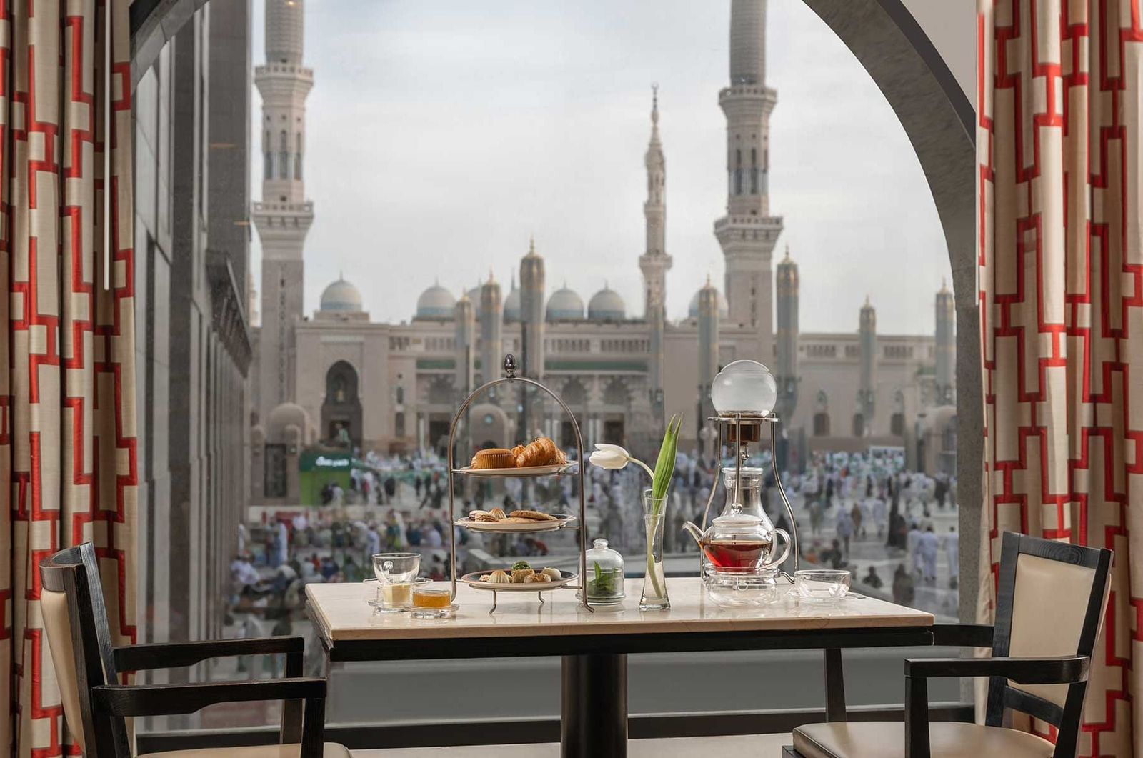 Top 10 Restaurants on Sultanah Road Madinah