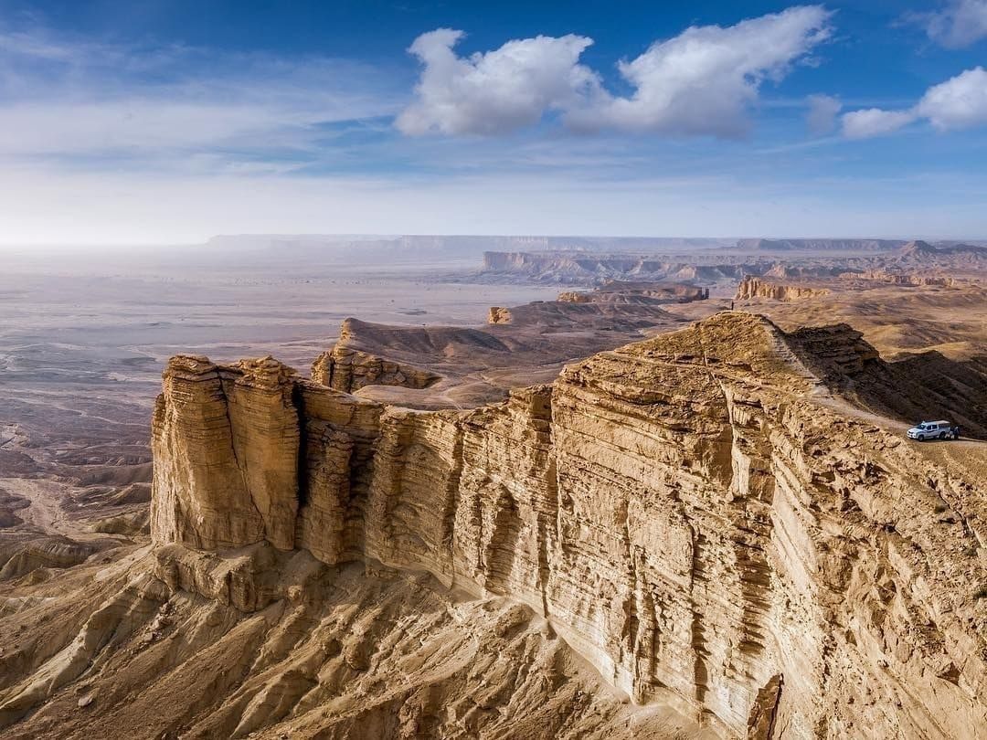 7 Must-Do Hikes in Riyadh: Trails, Tips & How to Get There