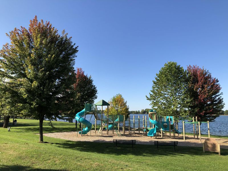 The Go-To Playgrounds Around Grass Lake