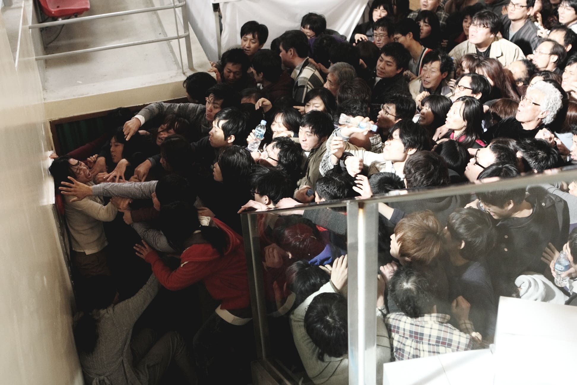 《鐵線蟲入侵》劇照