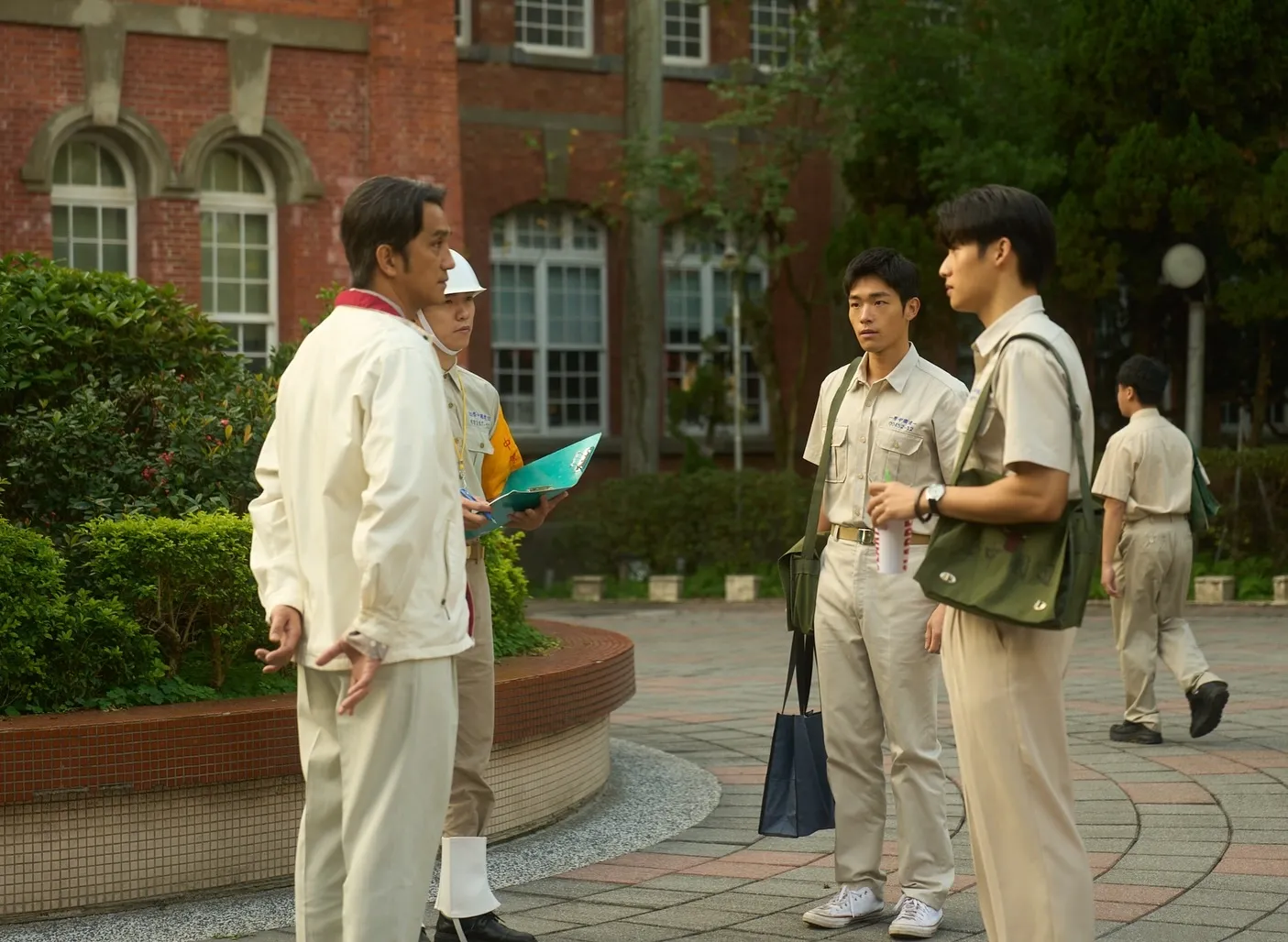 《進行曲》劇照