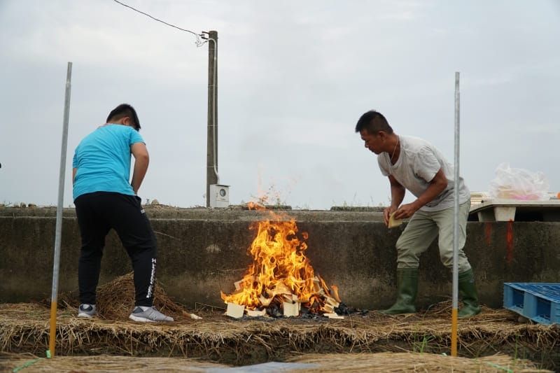 《神人之家》劇照