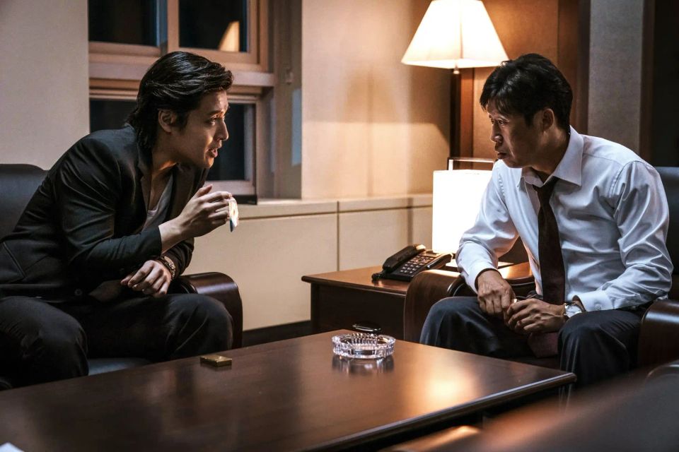 《黑白線人》劇照