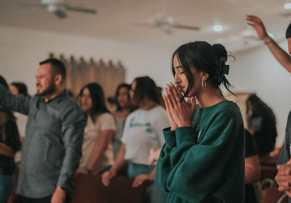 Como contribuir com a igreja sem culpa e sem barganha espiritual imagem do post
