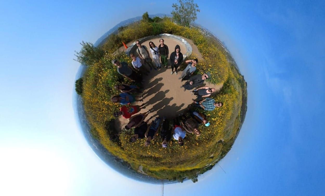 Towards a living infrastructure for LA