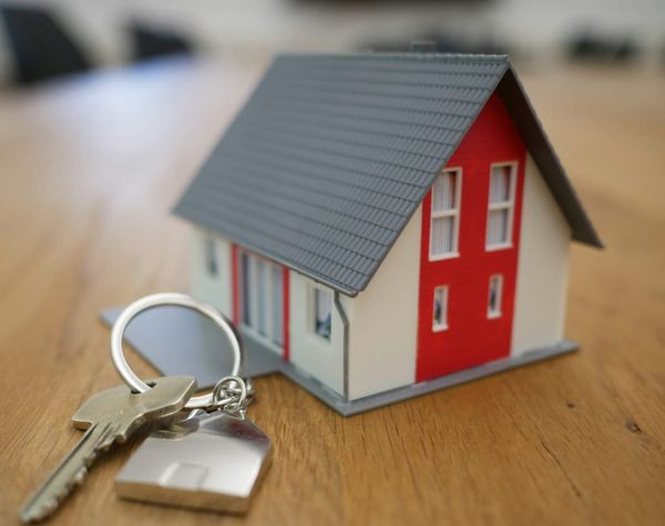 How to Buy a House Without Getting Lost in the Process
