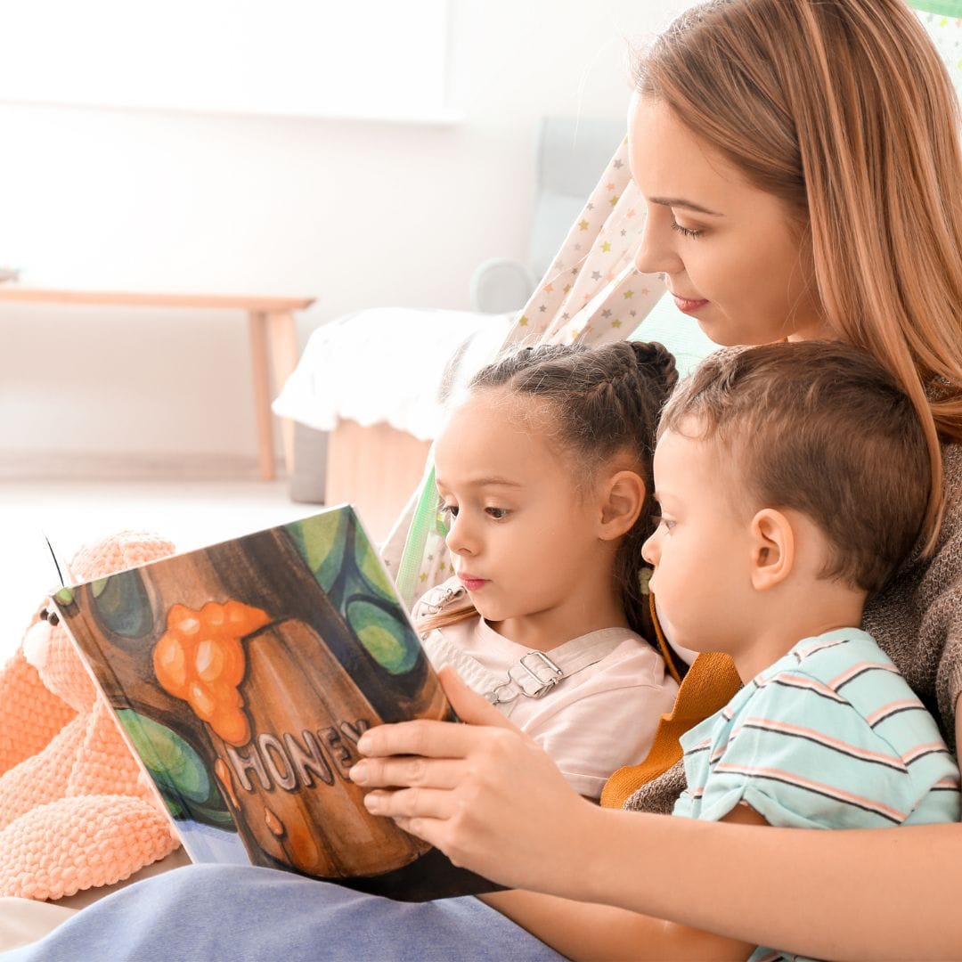 What to Look for in a Babysitter in Randwick