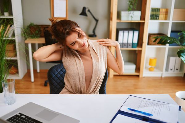 5 Best iOS Apps to Improve Your Posture and Wellbeing