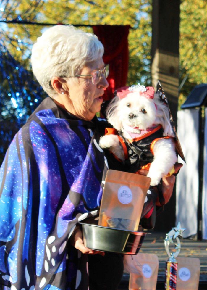 Inaugural Dog Show Brings  Four-Legged Fun to Harvest Festival