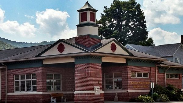 Library To Host Yard Sale Benefit Honoring Anna English