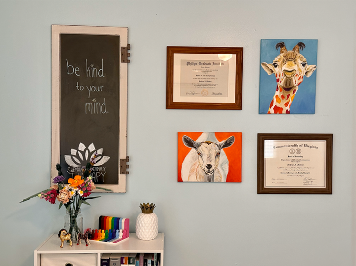 PODCAST: Therapist Katie Walkley: "These are the surefire signs that things are going wrong."