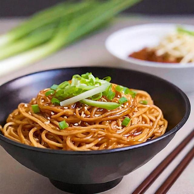 RECIPE: Sesame Garlic Ramen Noodles