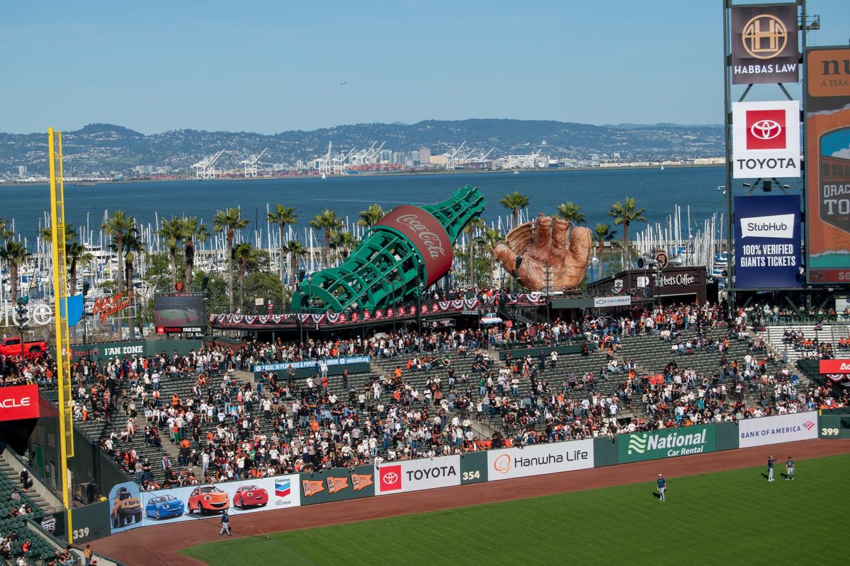 MIL@SF Gold Glove Night