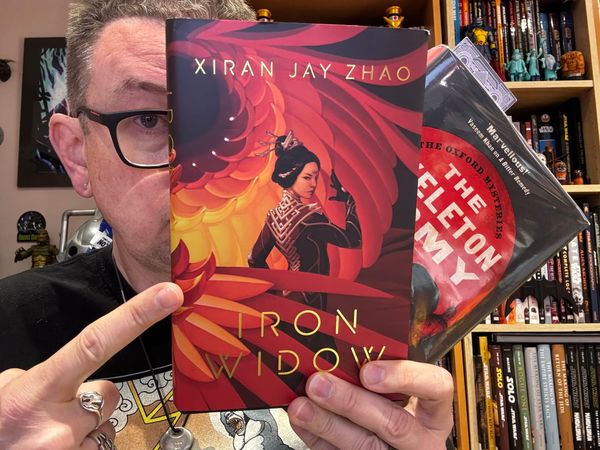 My first book vlog – Mechs, murders and (probably) mumbling!