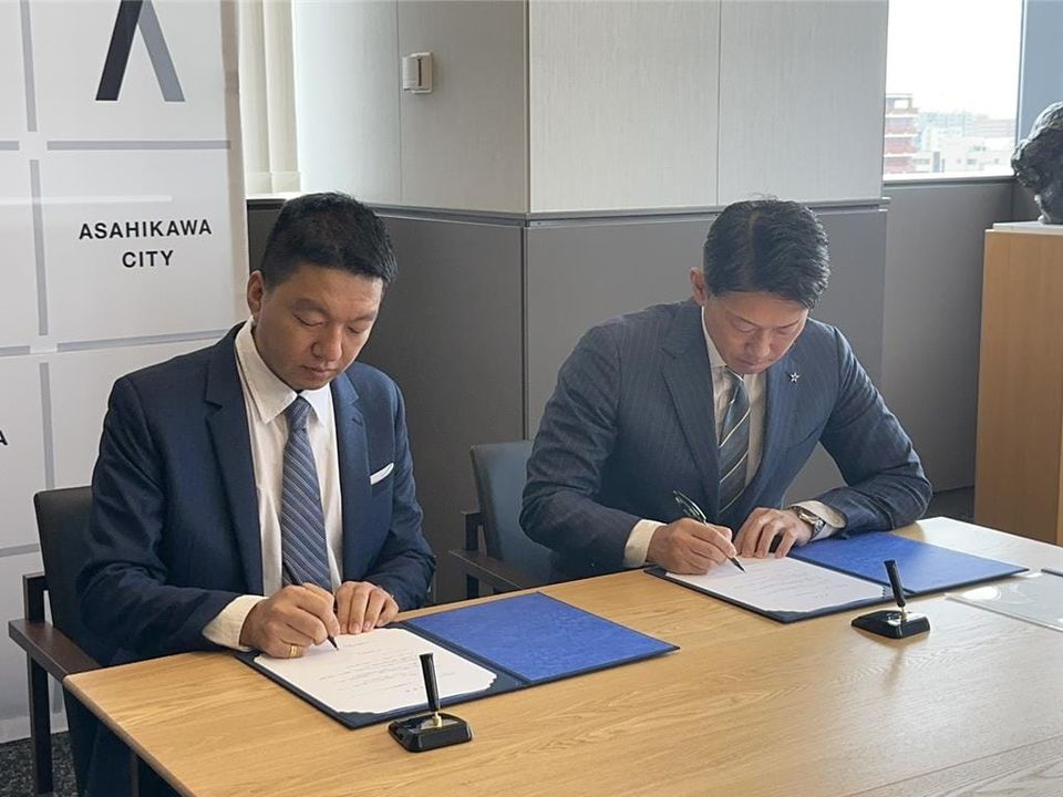 朋思富實業、旭川市簽署MOU 預計打造北海道首座AI算力中心