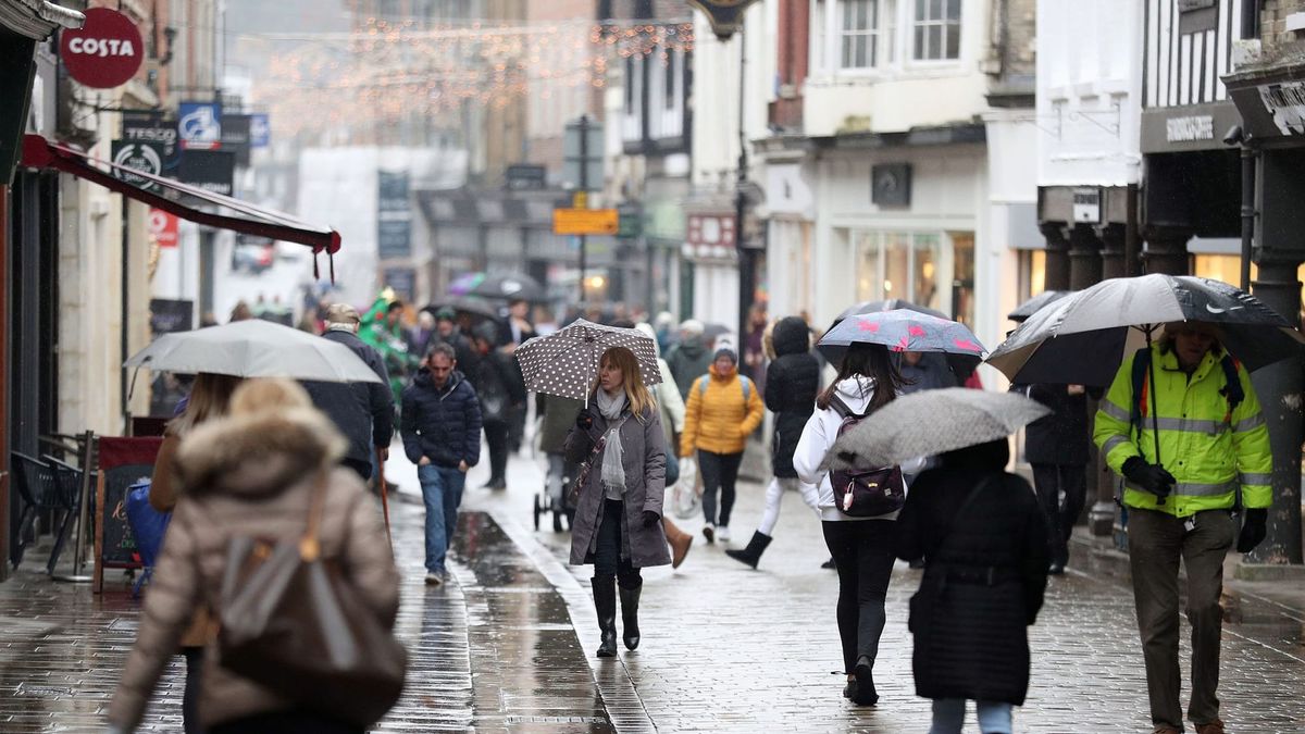 Retail sales the highest in three years in surprise to economists Post feature image