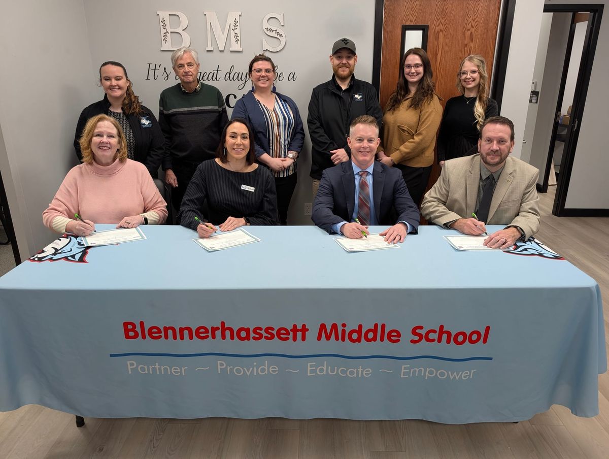 Blennerhassett Middle School and Consumer Credit Counseling Service of the Mid-Ohio Valley Partner Through Chamber’s Partner in Education Program