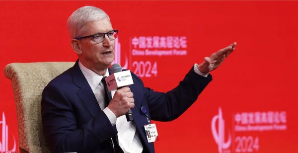 Apple Reportedly Partners with Alibaba for AI in China