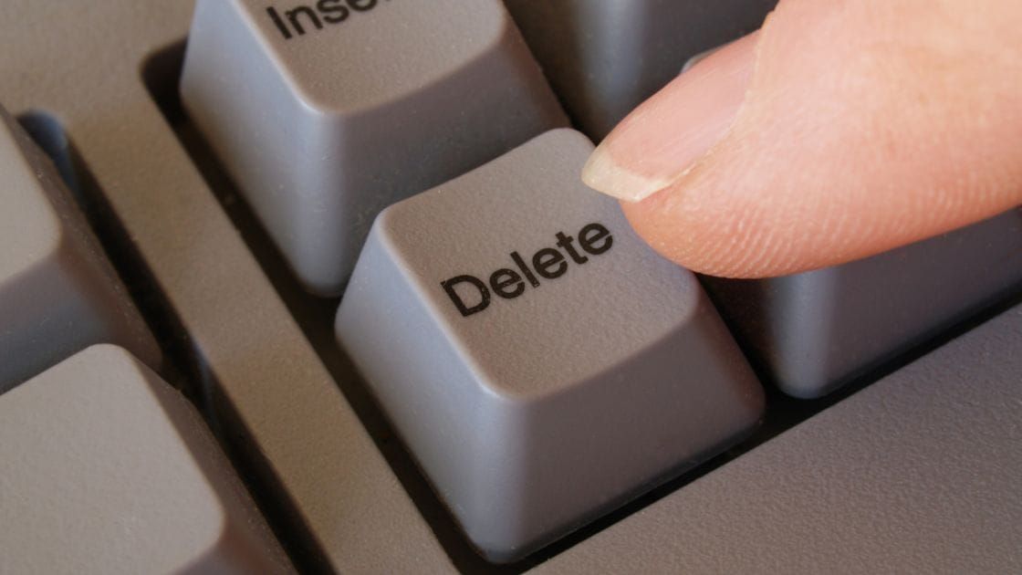 How to delete a contact from LinkedIn, and when you need to remove a connection instead