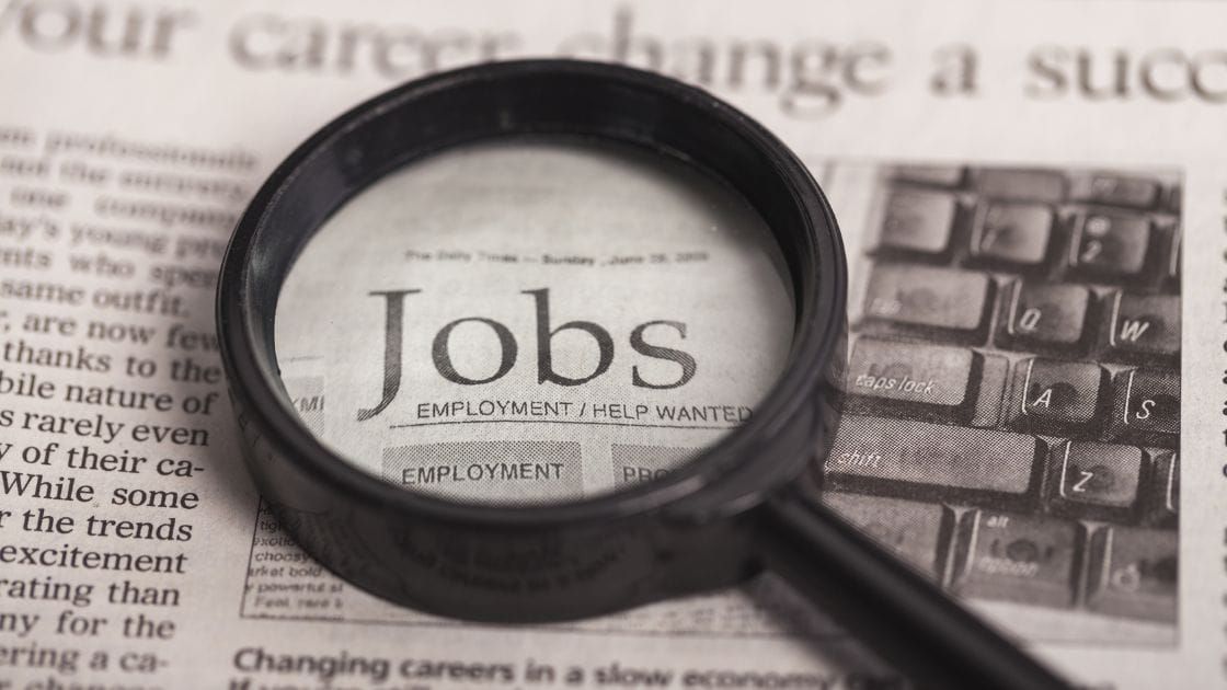How to post a job on LinkedIn, free or promoted